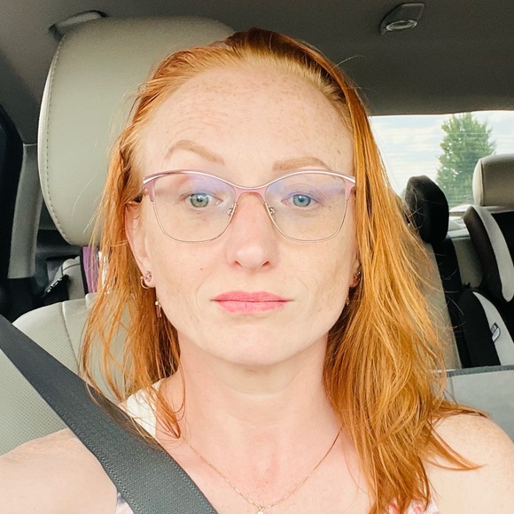 Meet your Posher, Janine - Picture 5 of 6